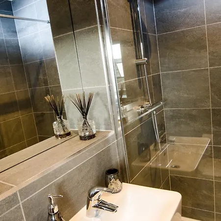 Nyaraló The Cow Shed - With Hot Tub