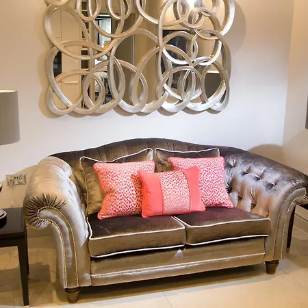 The Cow Shed - With Hot Tub